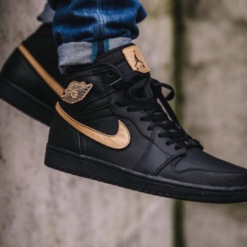 NIKE JORDAN RETRO 1 BLACK HISTORY MONTH MENS SZ 10.5 BRAND NEW 100% AUTHENTIC!